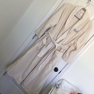 Ritz Carlton Hawaii Nalu SPA luxury robe by Chadsworth & Haig